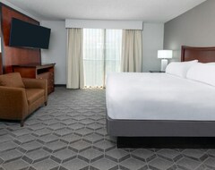 Hotel Comfort And Convenience! 2 Sleek Units Minutes From The Shops At Park Lane! (Dallas, EE. UU.)
