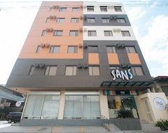 Hotelli Sans Hotel At One Jd Place Makati By Reddoorz (Manila, Filippiinit)