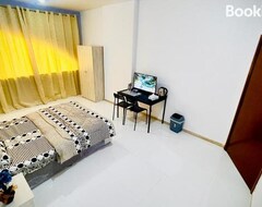 Otel Private Family Room By Bj (Abu Dabi, Birleşik Arap Emirlikleri)