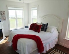 Cijela kuća/apartman Pei Luxury Oceanfront Beach House - 4.5 Star On Canada Select (Little Pond, Kanada)
