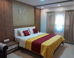 Otel Jmg Grand Resort Kaircombai Kotagiri (Udhagamandalam, Hindistan)