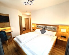 Hotel Rotes Ross (Eckental, Germany)