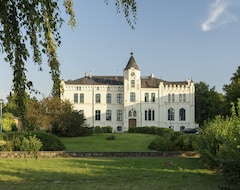 Toàn bộ căn nhà/căn hộ Herrenhaus Viecheln Anno1869 Wohnung Wilhelm (Behren-Lübchin, Đức)
