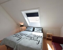 Cijela kuća/apartman Luxurious Apartment In West Flanders With Roof Terrace (Poperinge, Belgija)