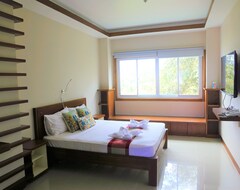 Otel Sunburn Suites Coron (Coron, Filipinler)