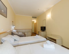 Hotelli Hotel Adria (Biograd na Moru, Kroatia)