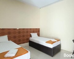 Hotel Filia Syariah Homestay Palu Redpartner (Palu, Indonesien)