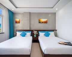 Platinum Beach Hotel & Apartment (Da Nang, Vietnam)