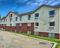Khách sạn Econo Lodge Whitehall (Muskegon, Hoa Kỳ)