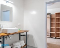 Cijela kuća/apartman Willa Nad Jeziorem Z Plaza, Jacuzzi I Sauna. (Jeziorany, Poljska)