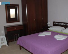 Căn hộ có phục vụ Marianna Apartments (Nea Roda, Hy Lạp)