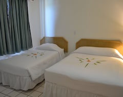 Khách sạn West Plaza Malakal (Koror, Palau)