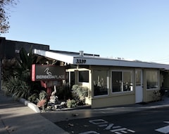 Otel Berbeda Place (Palo Alto, ABD)