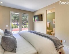Cijela kuća/apartman Lavish Corral De Tierra-monterey Home With Bocce Ball (Salinas, Sjedinjene Američke Države)