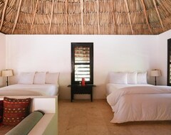 Hotel Matachica Beach Resort (San Pedro, Belize)