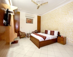 OYO 990 Hotel Paradise (Chandigarh, Indien)