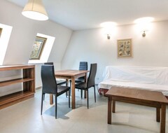 Cijela kuća/apartman 800m Des Remontées| Appart Abordable + Accès Sauna (Gresse-en-Vercors, Francuska)