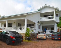 Khách sạn Rowsvilla Self Catering Guest House (Anse Intendance, Seychelles)