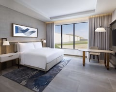 Khách sạn Hilton Abu Dhabi Yas Island (Abu Dhabi, Các tiểu vương quốc Ả Rập Thống Nhất)