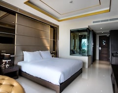 Resort/Odmaralište Aqua Resort Sha Plus (Rawai, Tajland)