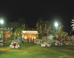 Hotel The Tivoli Garden Resort (Delhi, Hindistan)
