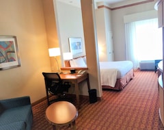 Otel Fairfield Inn And Suites By Marriott Elk Grove (Elk Grove, ABD)