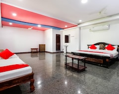Khách sạn Oyo 67511 Golden Park (Cuddalore, Ấn Độ)
