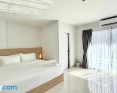 Hotelli New Hotel In Aonang Krabi (Ban Tai, Thaimaa)