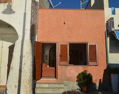 Koko talo/asunto Sarchittu Apartment (Oristano, Italia)