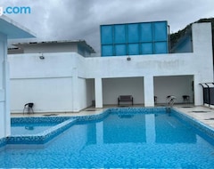 Toàn bộ căn nhà/căn hộ Hassma Studio Apartment With Pool (Gua Musang, Malaysia)