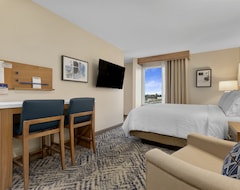 Hotel Candlewood Suites Collingwood (Collingwood, Canadá)