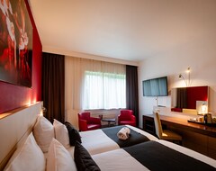 Khách sạn Hotel & Aparthotel Casteau Resort Mons Soignies (Soignies, Bỉ)