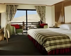 Hotel InterContinental Mzaar (Mountain Resort & Spa) (Kfardebian, Libanon)