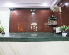 SPOT ON 45514 Hotel Madhu Regency (Ghaziabad, Indija)
