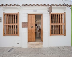 Khách sạn Old Town Premium (Cartagena, Colombia)