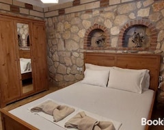 Hotel Elpida Stone House (Psakudia, Grčka)