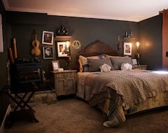 Fiddler's Inn Bed & Breakfast (Carlsbad, USA)