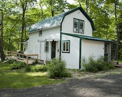 Hele huset/lejligheden Creek-side Living In The Pennsylvania Elk Range (St. Marys, USA)