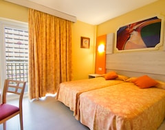 Hotel Servigroup Orange (Benidorm, España)