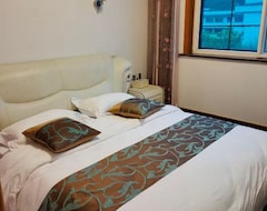 Hotel Aimo Inn (Deqing, China)