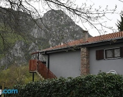 Toàn bộ căn nhà/căn hộ Canyon Matka - Unique Place For Stay ( Garden ) (Skopje, Cộng hòa Bắc Macedonia)