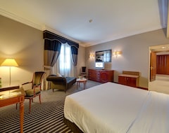 Khách sạn Hotel Royal Ascot (Dubai, Các tiểu vương quốc Ả Rập Thống Nhất)