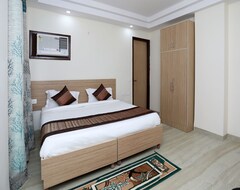 Hotel OYO 9380 Star Rooms (Gurgaon, India)