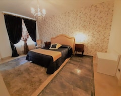 Regina Di Saba - Hotel Villa Per Ricevimenti (Grottaminarda, Italy)