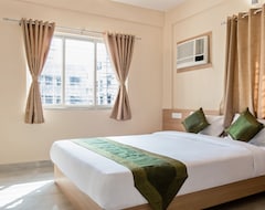 Hotel Indus Residency (Kolkata, India)