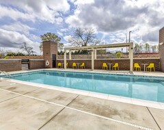 Otel Home2 Suites By Hilton Raleigh State Arena (Raleigh, ABD)