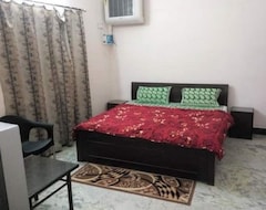 Hotel S J Residency (Dehradun, Indien)