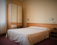Hotel Bellevue (Pianoro, Italy)