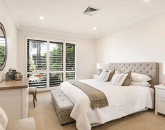 Cijela kuća/apartman This House Is A 4 Bedroom(s), 4.5 Bathrooms, Located In Palm Beach, Nsw. (Umina Beach, Australija)
