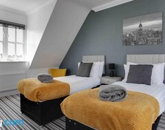 Cijela kuća/apartman Elizabeth Ii Five Bedroom Spacious Home (Braintree, Ujedinjeno Kraljevstvo)